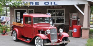 003-1934-ford-pickup-rowland-passengerside-front