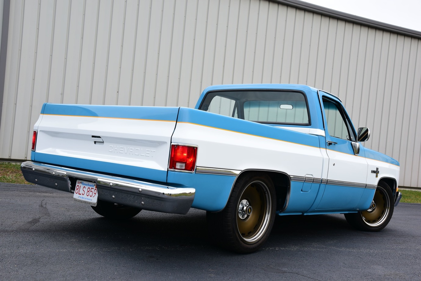 1983 chevy truck lowered