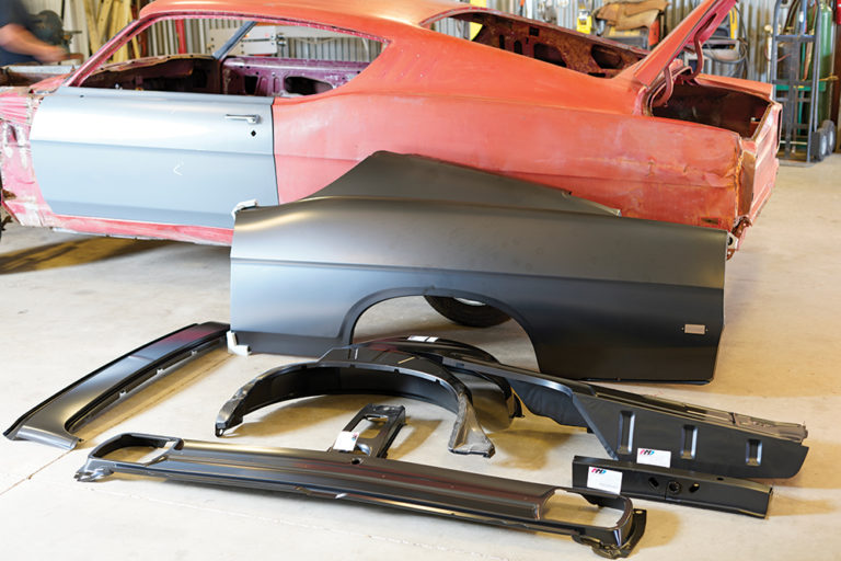 How to replace a quarter panel on a 19681969 Ford Torino Sportsroof