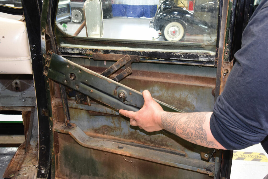 How to Restore the Interior of Your ‘41’46 Chevy Truck