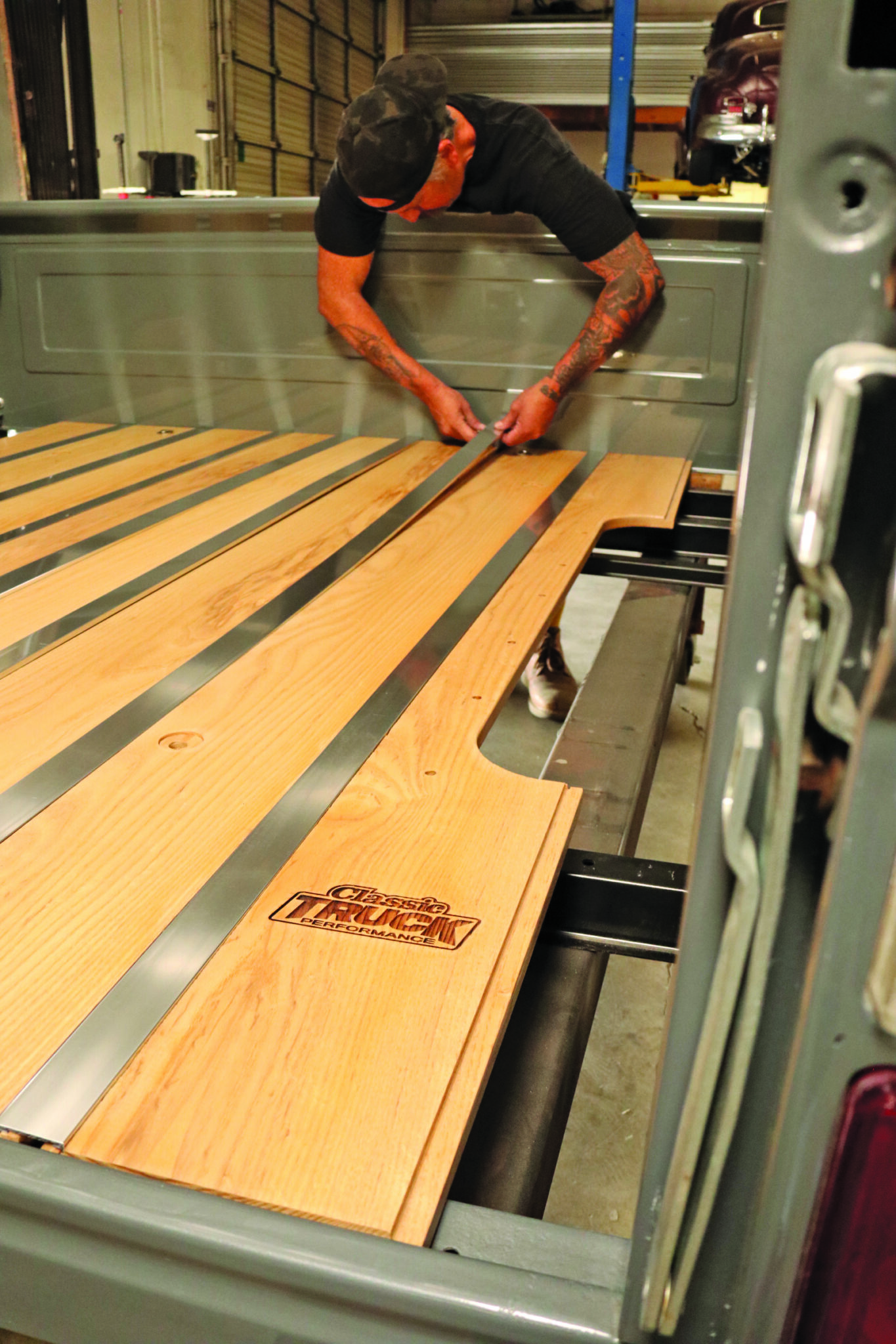 BedWood and Parts BedWoodX Deluxe kit for the 19671972 GM shortbed