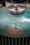 01 This 32 Ford Pickup has had the Moal coarchbuilders touch