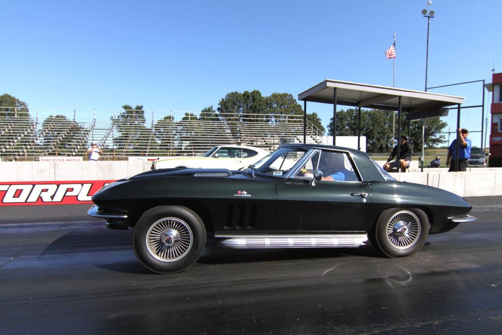 010 2021 pure stock drags black corvette