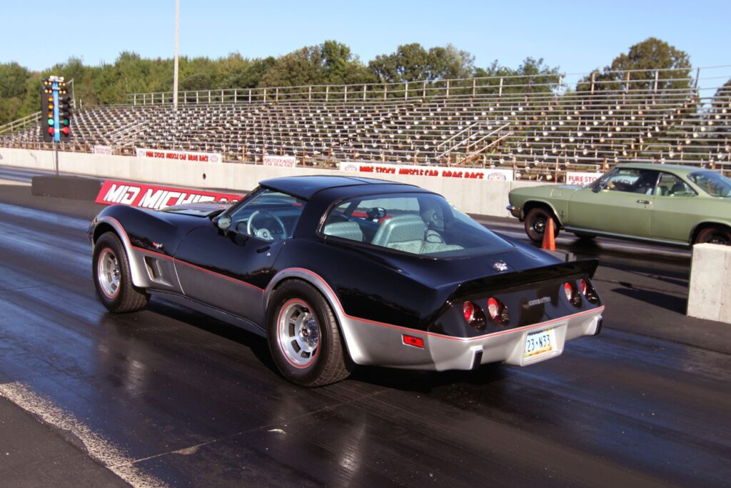 012 2021 pure stock drags black C3 corvette