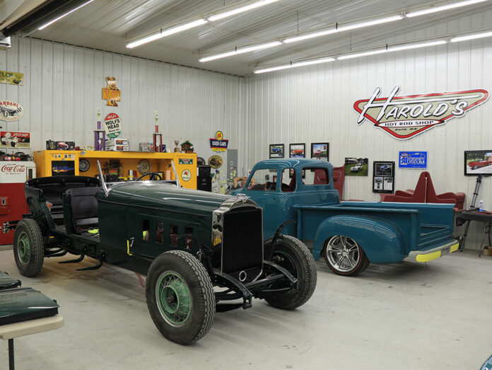 01 a ’30 Packard bound for Pebble Beach and a ’54 Chevy Advance Design pickup headed to the Grand National Roadster Show