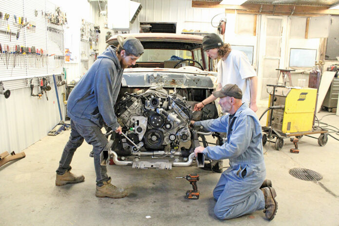 01 Ford Performance Coyote V8 in a rare ’57 Ford two-door Del Rio Ranch Wagon