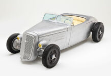 02 The 1934 Chevy Roadster keeps a classic look