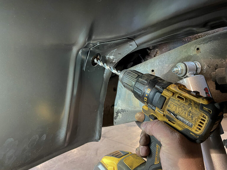 Retrofitting 197380 AMD Inner Fenders On 198187 Square Body Chevy