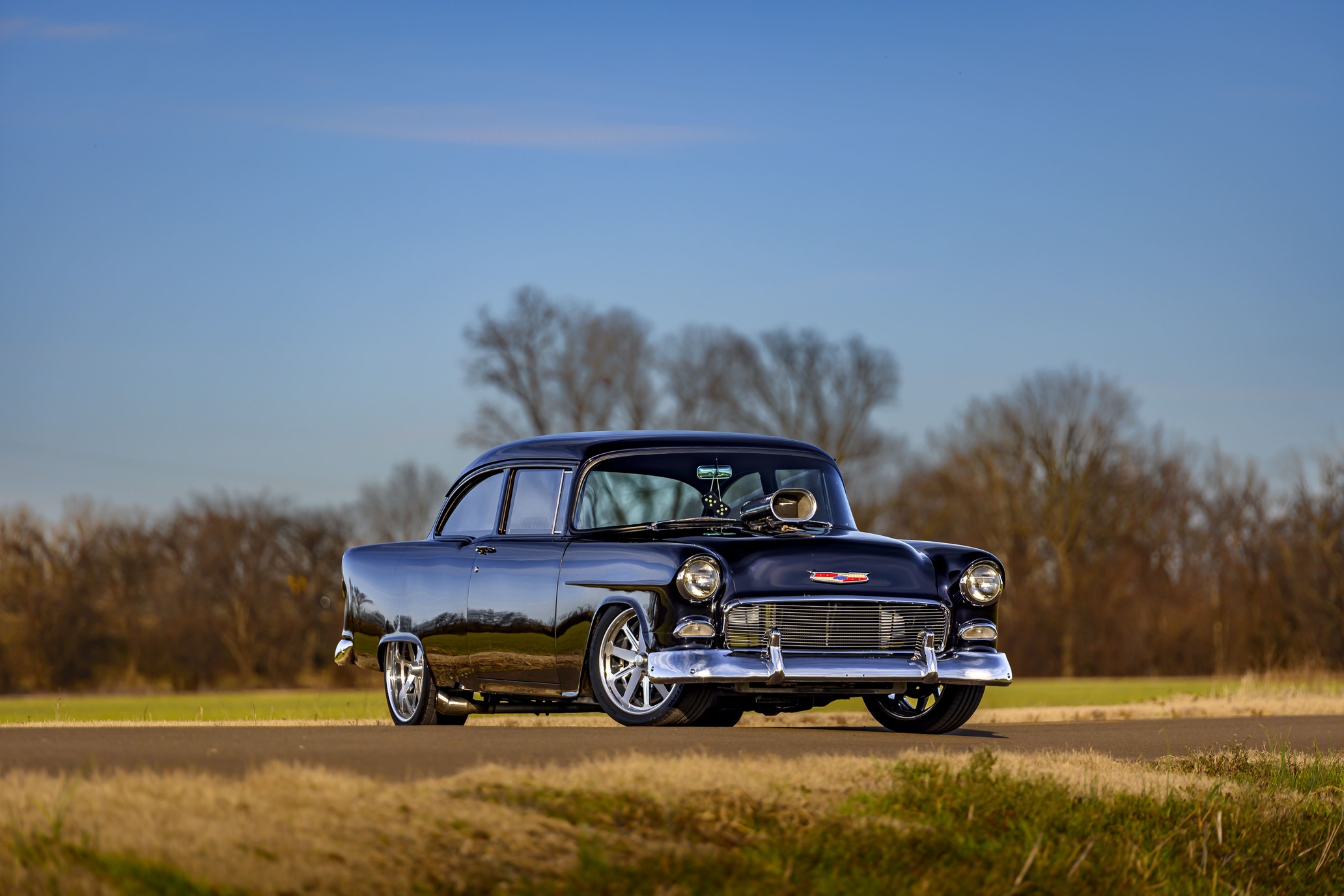 Pick of the Day: 1955 Chevy Bel Air resto-mod in blue