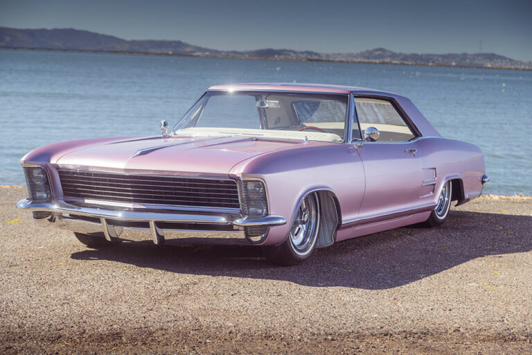 South City Rod And Custom’s 1964 Buick Riviera