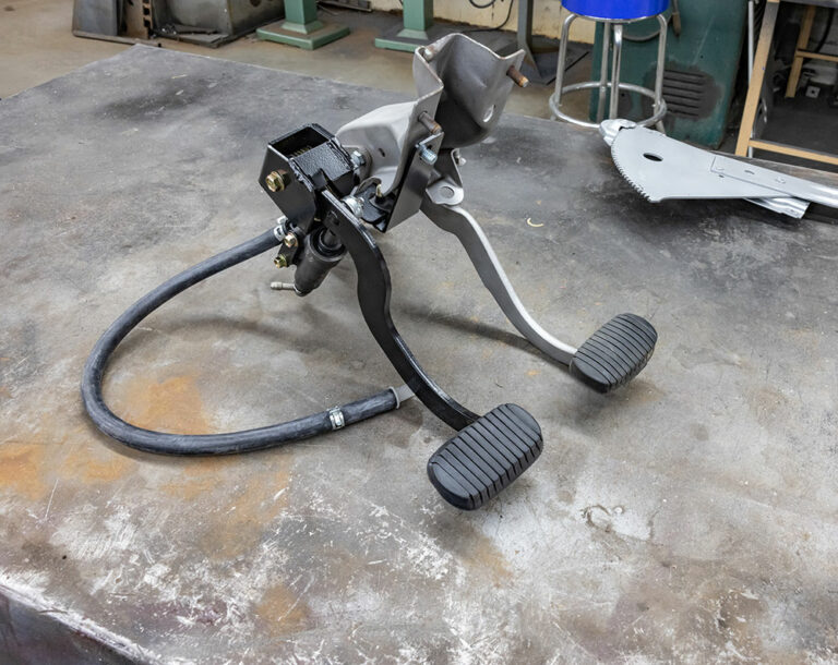 How To Install A Hydraulic Throwout Bearing Kit