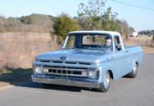 01 Pates Passion Ice Blue 1961 Ford F100