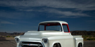 01 Sepulvedas Snow White 1957 Chevy 3100