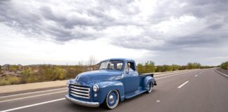 01 Tre 5 Customs Built ‘52 GMC Truck