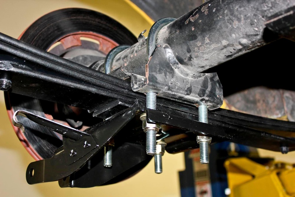 001 70 Camaro rear suspension