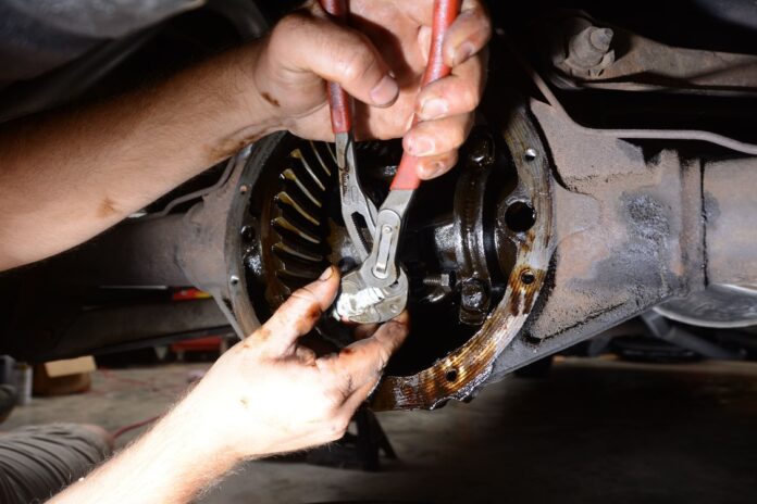 Replacing Axle Seals in an Early 10-Bolt Rearend