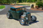 01 1932 Ford Highboy With Old School Style Modern Tech