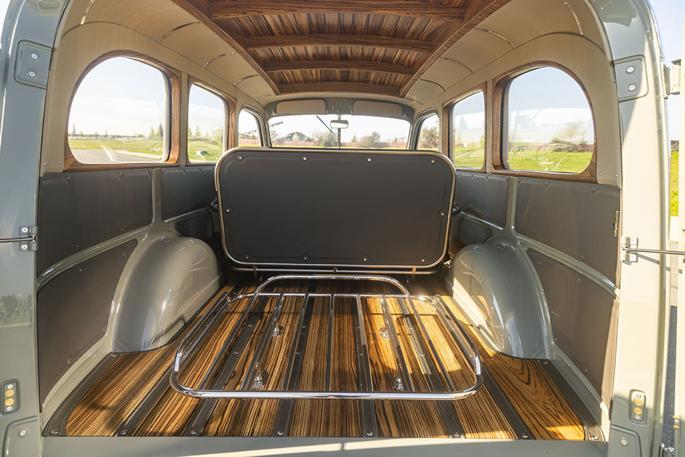 Ghost Gray Chevrolet Suburban Carryall