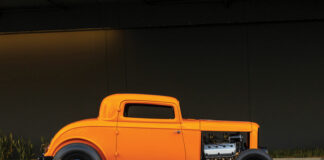 01 ‘32 Ford Highboy Coupe With 50s Vibe
