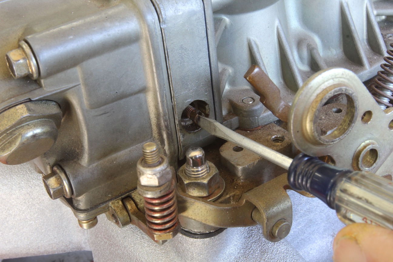 How To Set Idle Mixture On A Carburetor – The Complete Guide