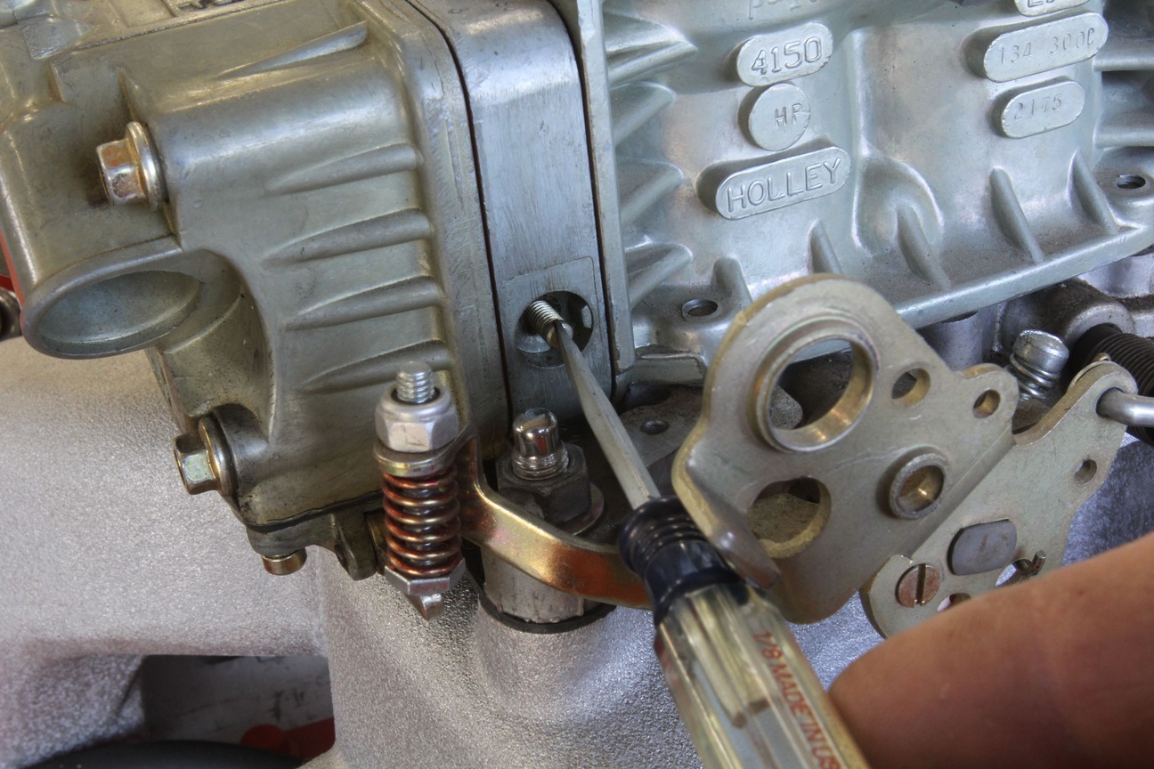 How To Set Idle Mixture On A Carburetor – The Complete Guide