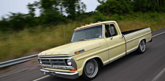 01 F100