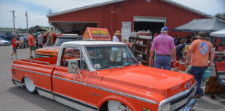 01 Red and White Fleetside C10 SE Truck Nats
