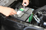 01 Securely mounted battery tray for long drive times