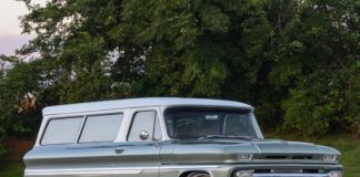 03 Fully Built 1964 Suburban