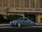 01 A stunning 1938 Lincoln Zephyr custom hot rod in Porsche Graphite Blue