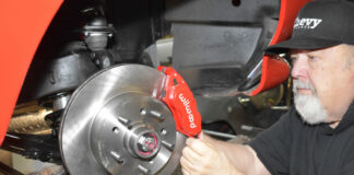 001 Wilwood’s Classic Series front brake kit bolts on with no modifications