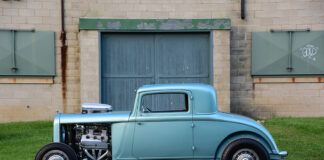 01 Classic 1932 Plymouth coupe PB