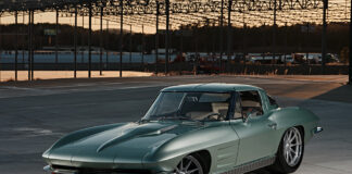 002 1963 split window corvette sting ray