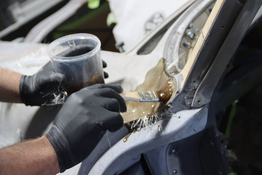 How to Paint and Repair Fiberglass