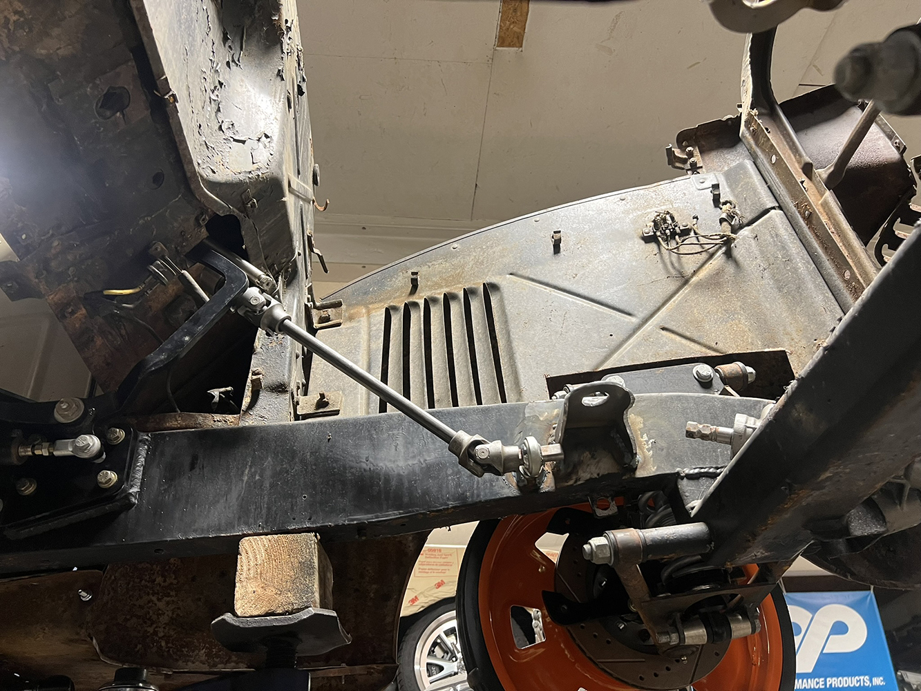 15 rear suspension view 1946 Chevy