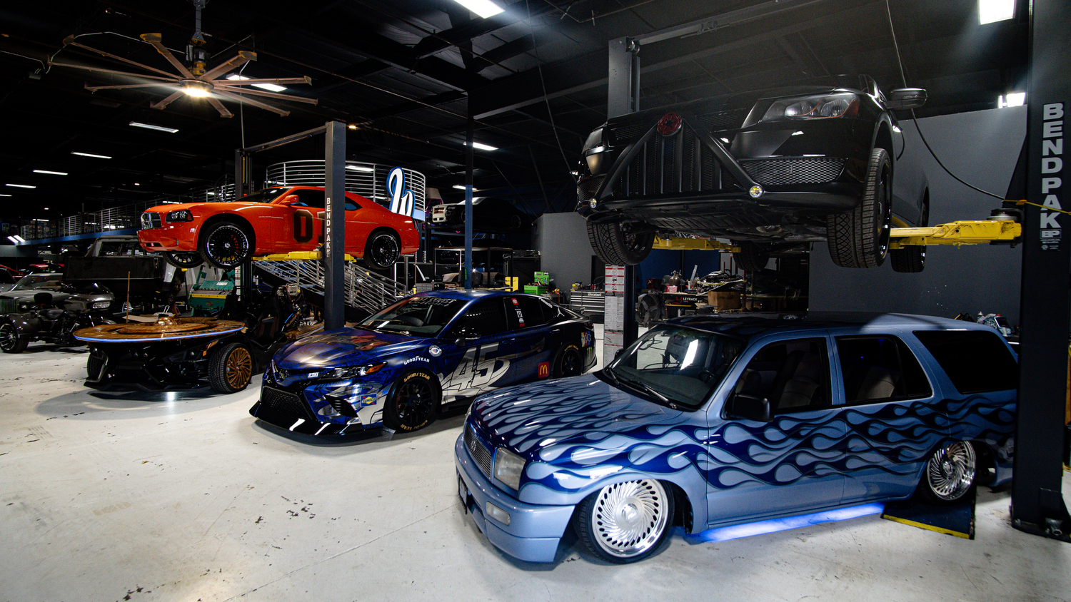 SC25 Dana Mecum's 38th Original Spring Classic West Coast Customs