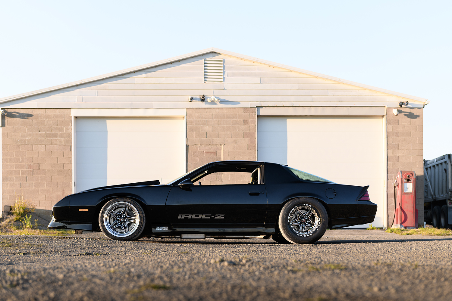 004 1986 Camaro IROC Z front end with cowl induction hood and classic quad headlights