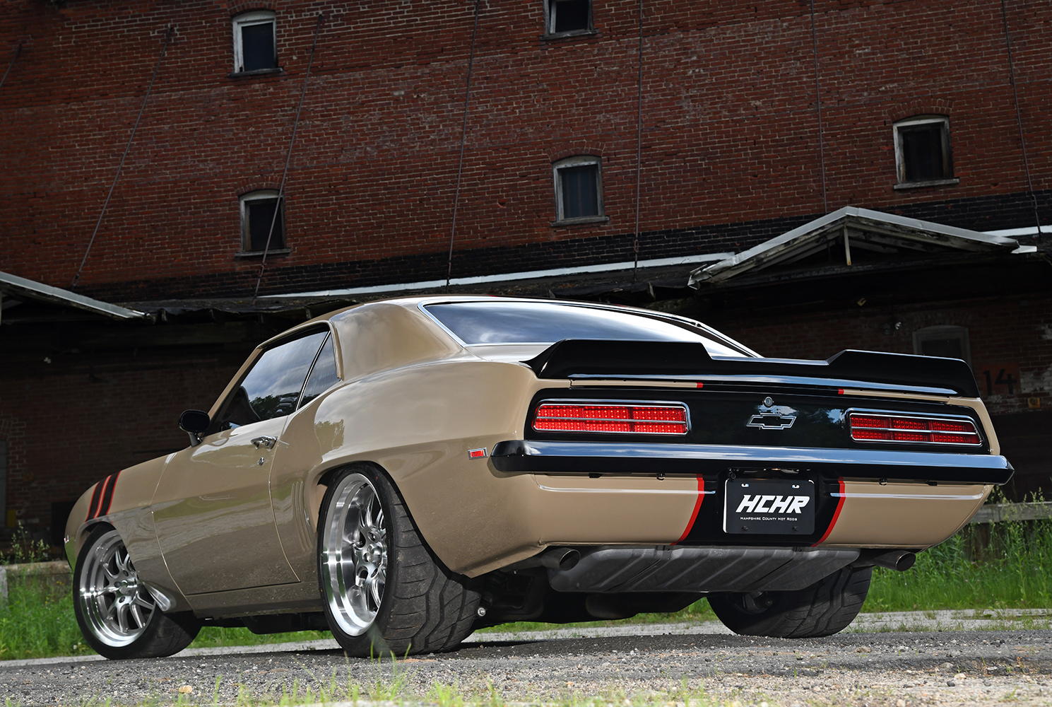 006 1969 Camaro top down view black roof red pinstripes sleek body lines