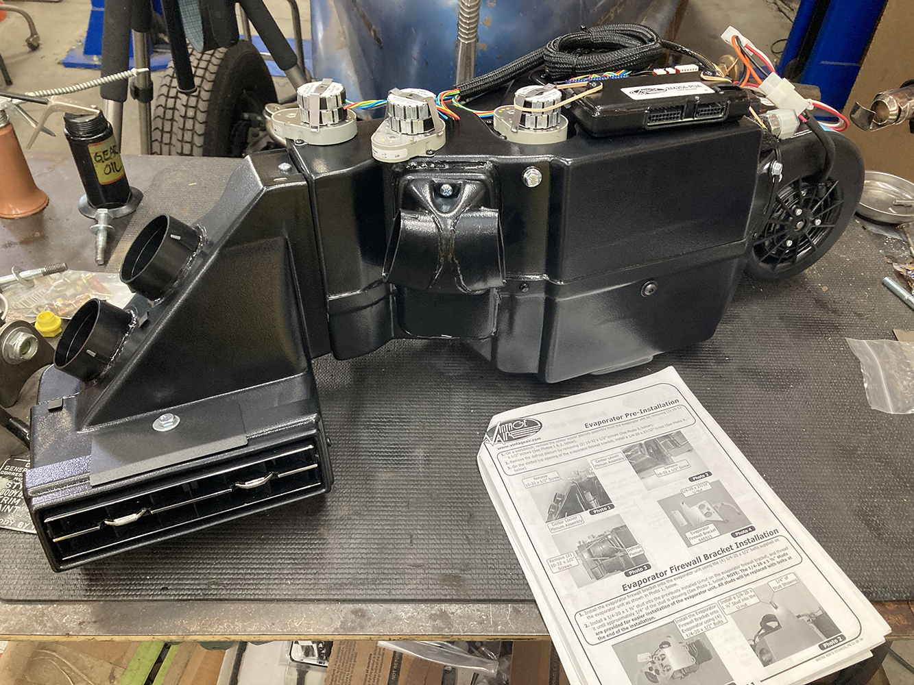 008 Vintage Air evaporator unit pre installation with instruction manual