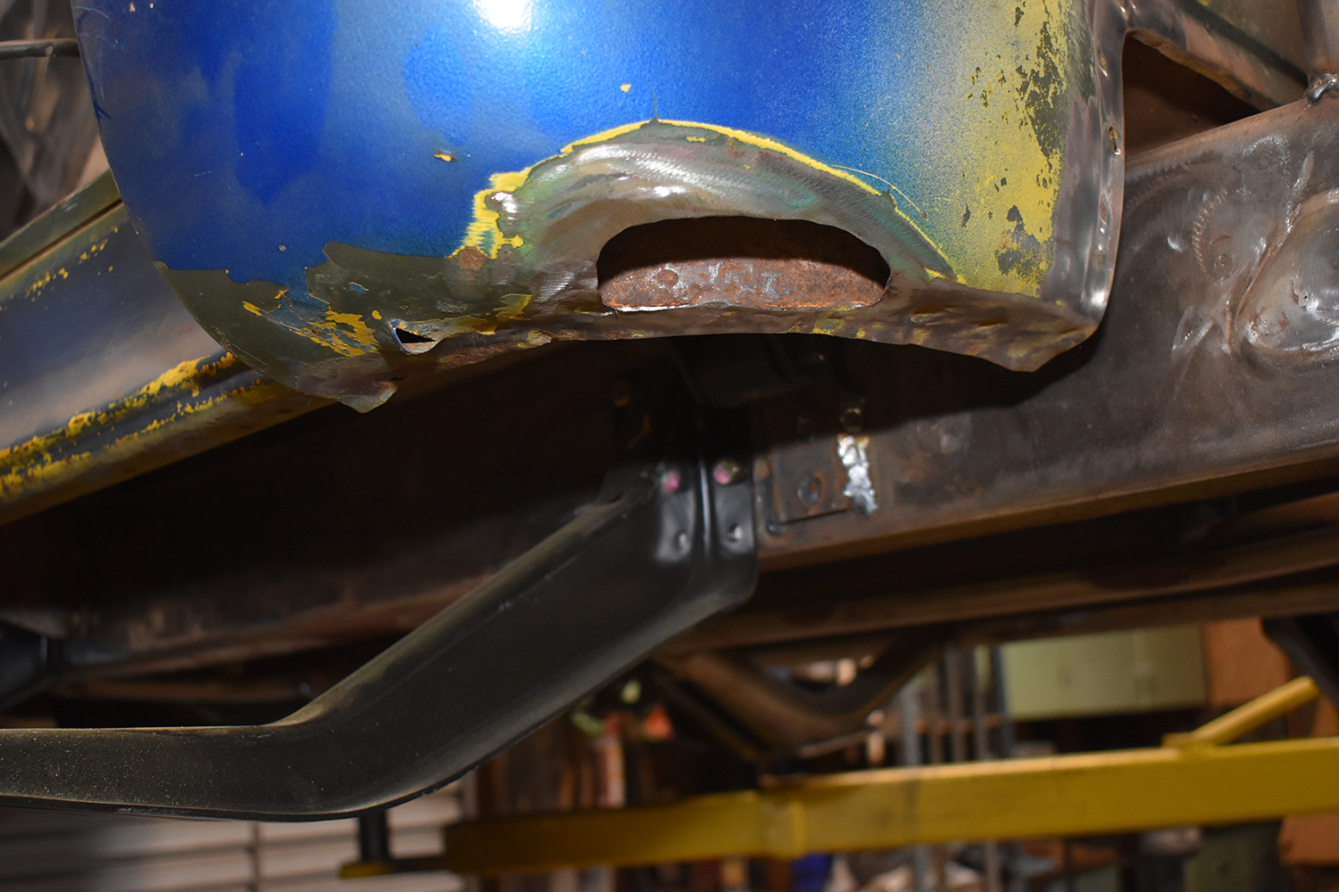 01 Severely rusted and damaged lower cab corner before repair