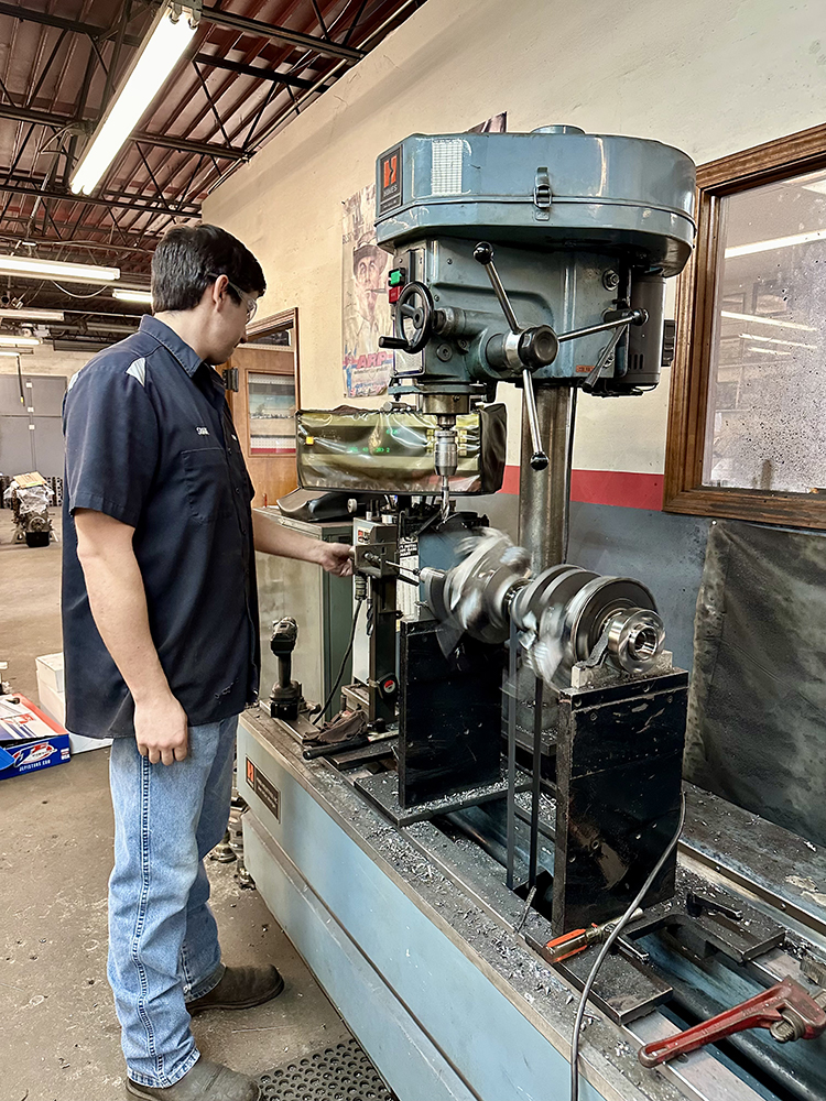 012 Crankshaft balancing LS3 specialized machine smooth operation