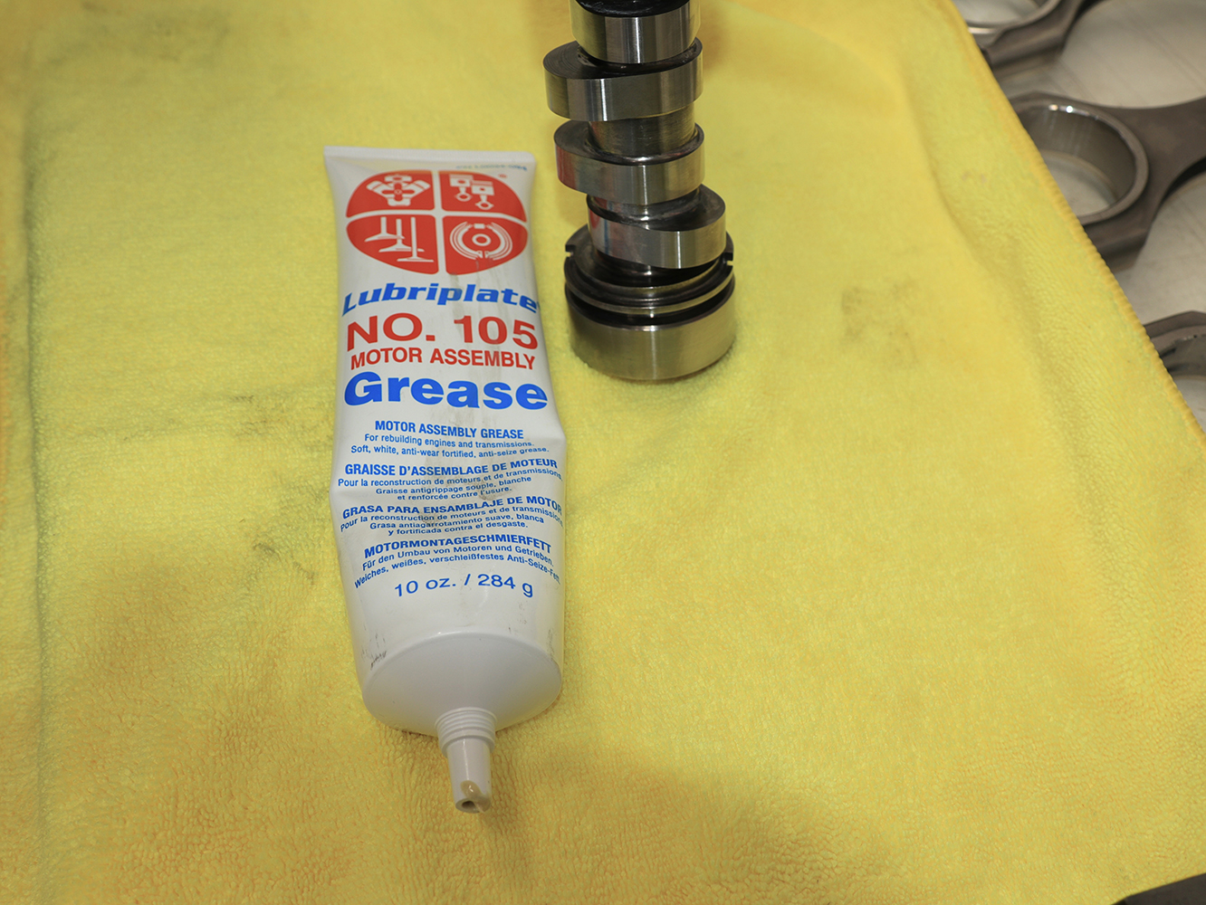 016 Lubriplate motor assembly grease camshaft lubrication LS engine build professional assembly