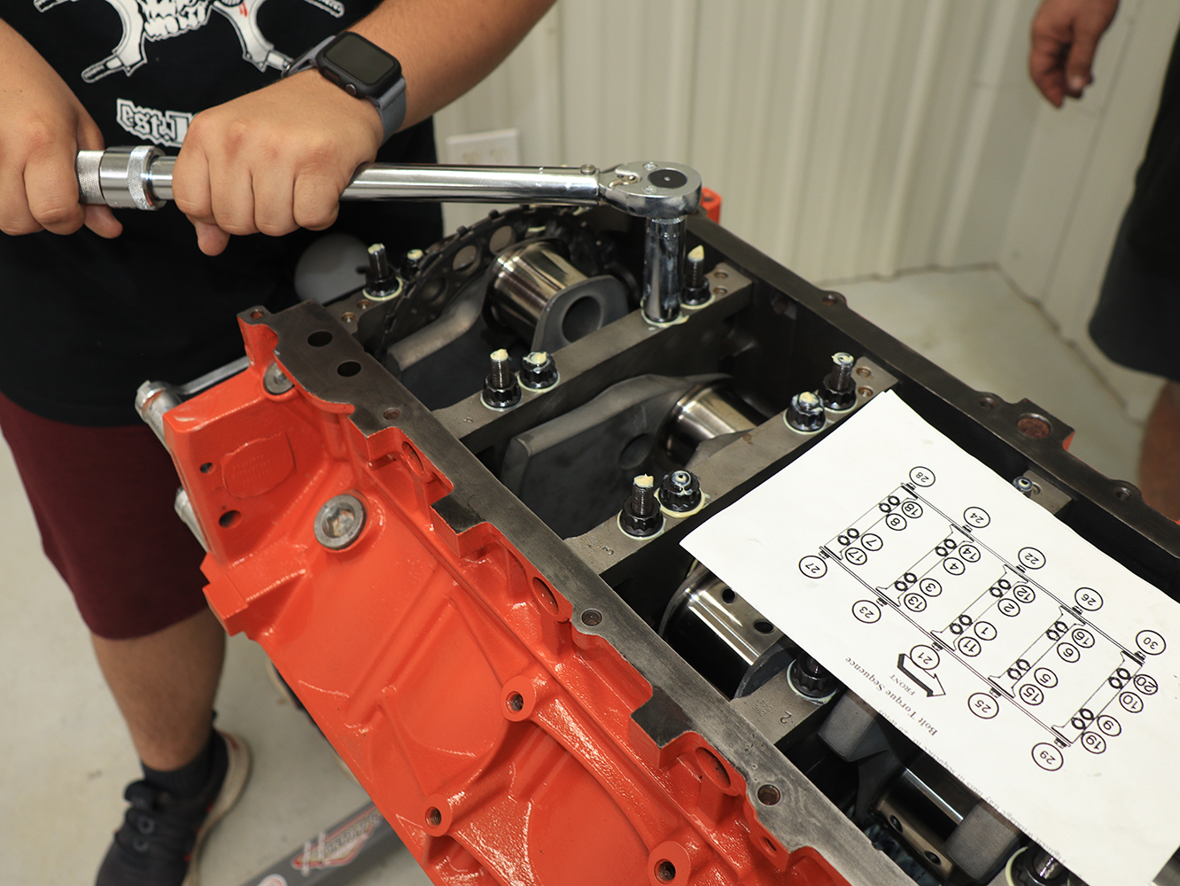 021 Torqueing main caps LS3 engine torque wrench factory specifications