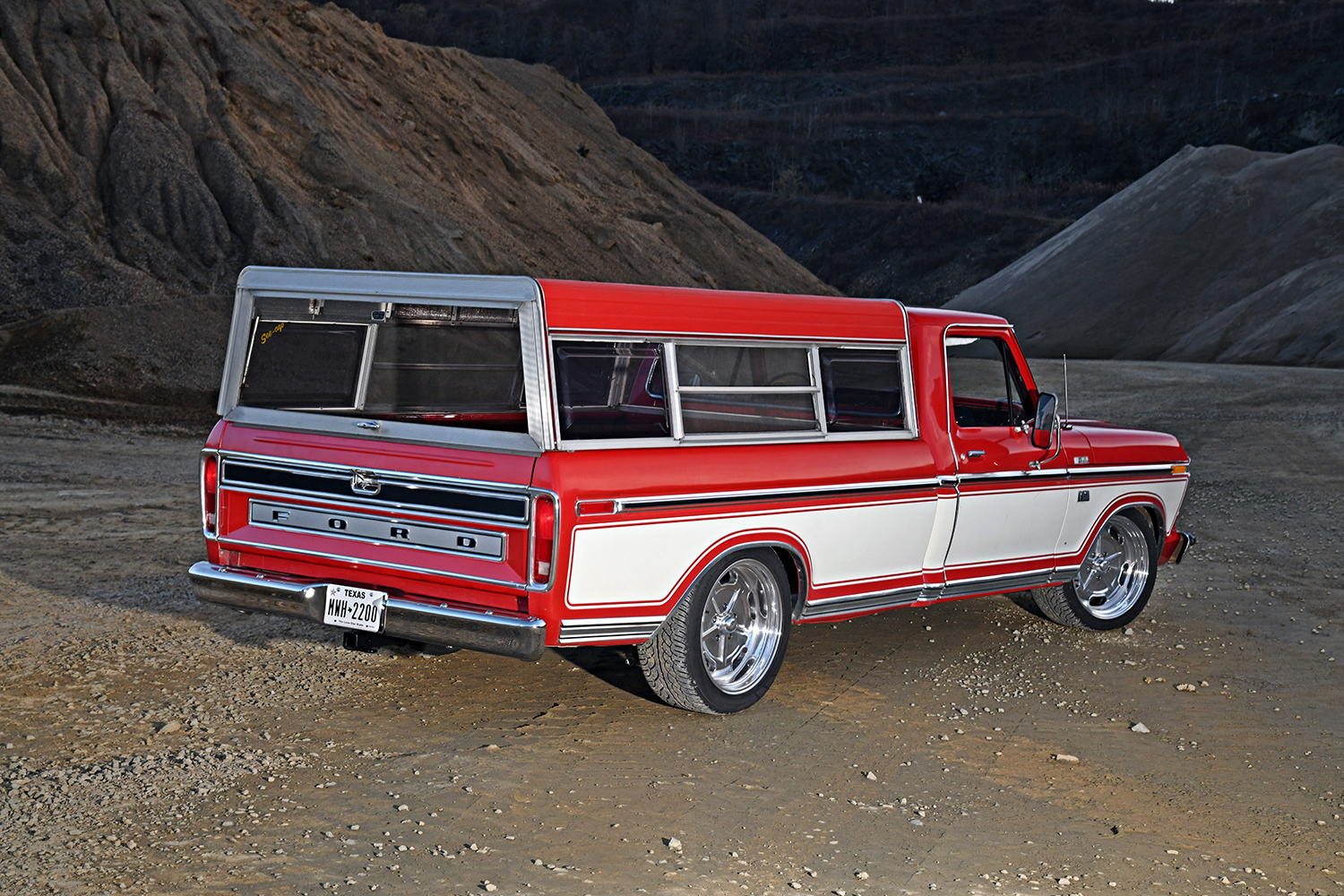05 1976 Ford F 150 bed camper shell retro aluminum windows classic design
