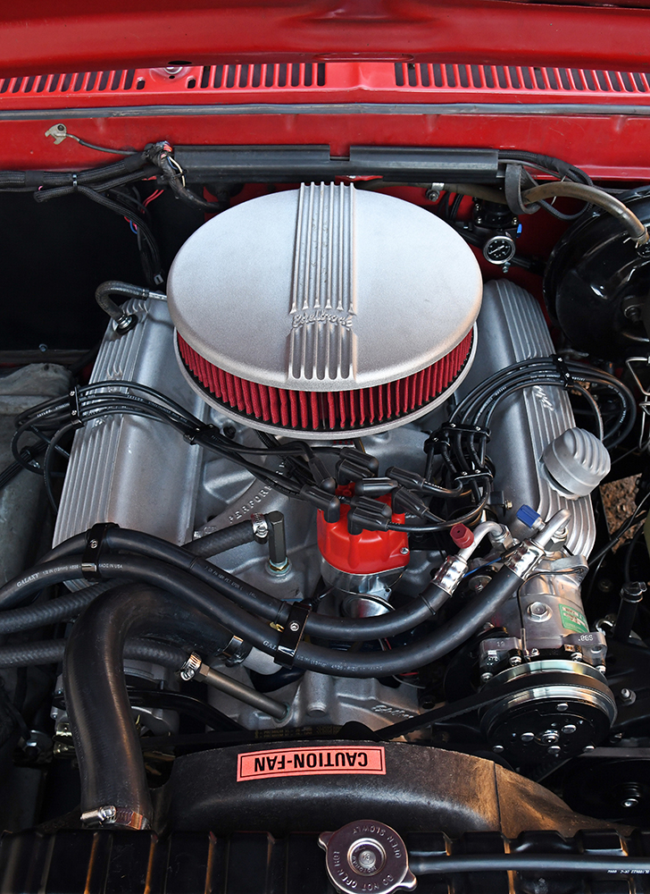 07 1976 Ford F 150 engine bay Edelbrock air cleaner classic V8 power
