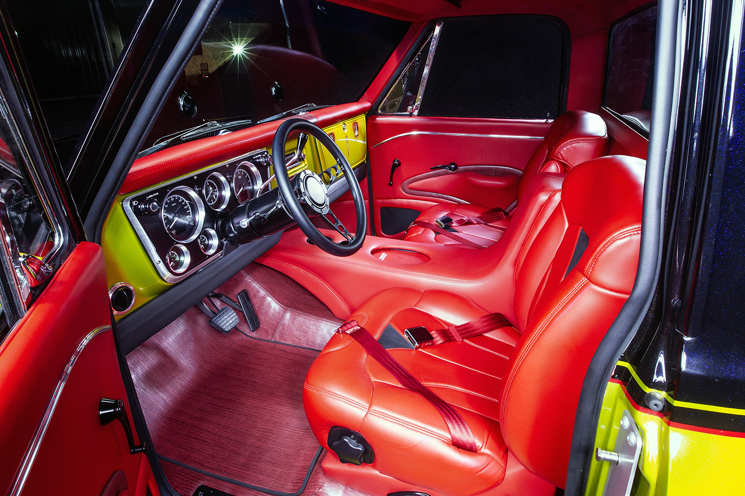 08 1968 Chevrolet C10 luxury interior with wood floor and stitched leather seats