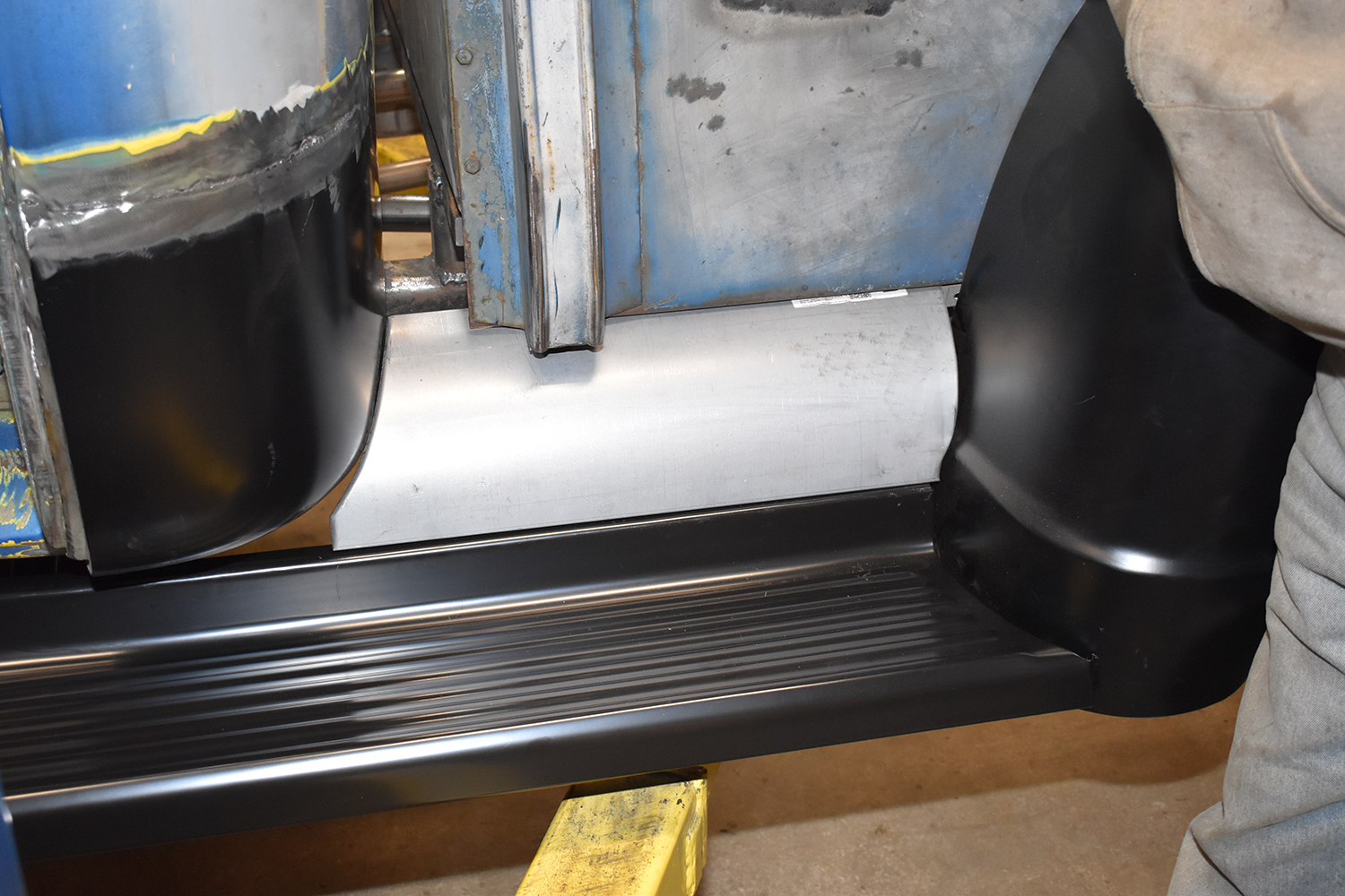 28 Test fitting the rocker panel and cab supports before final welding