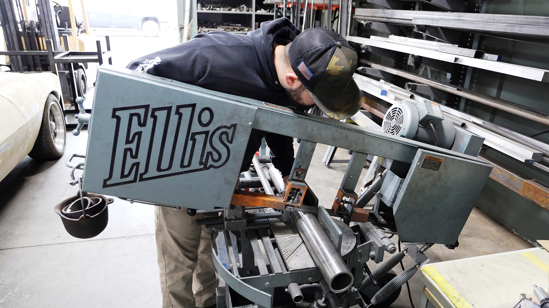 05 Cutting DOM tubing for a custom rear suspension setup using an Ellis bandsaw