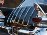09 1957 Pontiac Safari wagon engine bay Pontiac V8 vintage green valve covers custom build