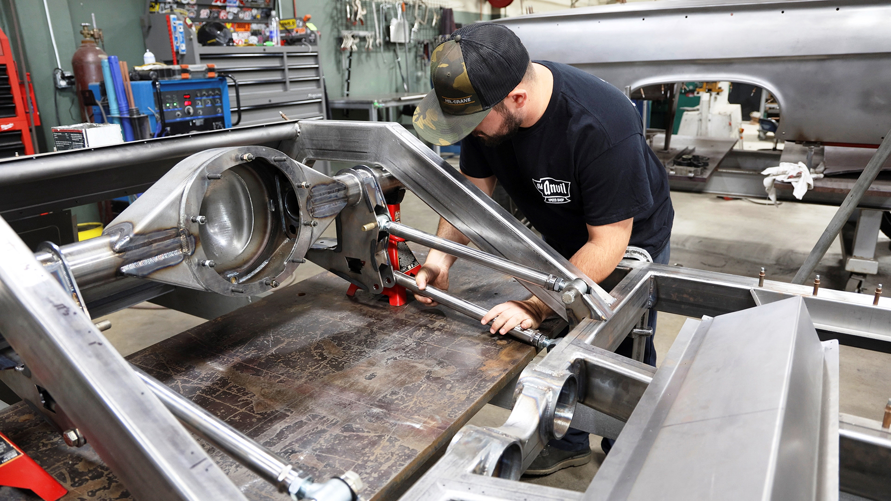 11 Assembling a triangulated four link suspension on a custom chassis with a fabricated Ford 9 inch rear end